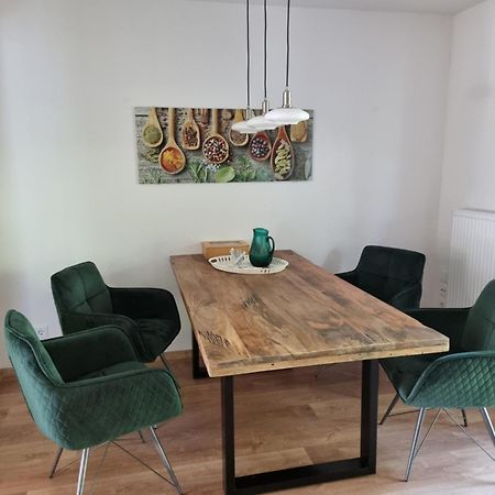 Wohlfuehloase Apartment Sankt Wendel Bagian luar foto